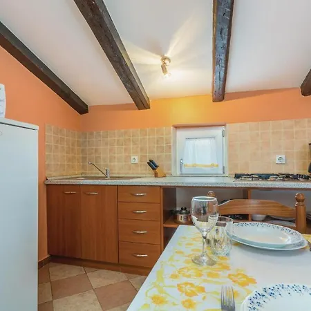 Two-bedroom In Appartamento *