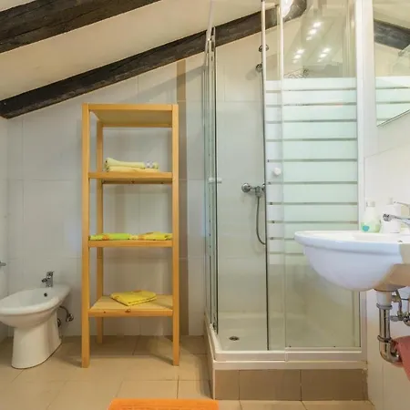 Two-bedroom In Appartamento