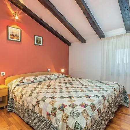 Appartamento Two-bedroom In Kaštelir