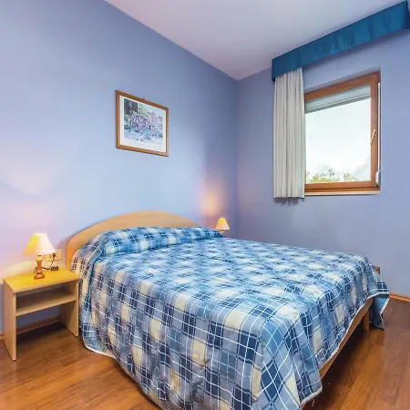 Two-bedroom In Apartmán Kaštelir